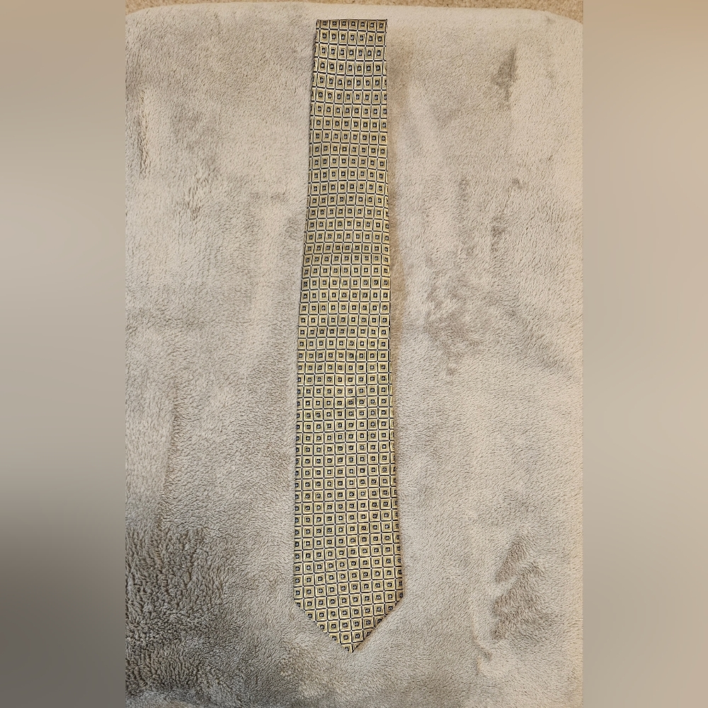 NAUTICA Adult Tan Necktie